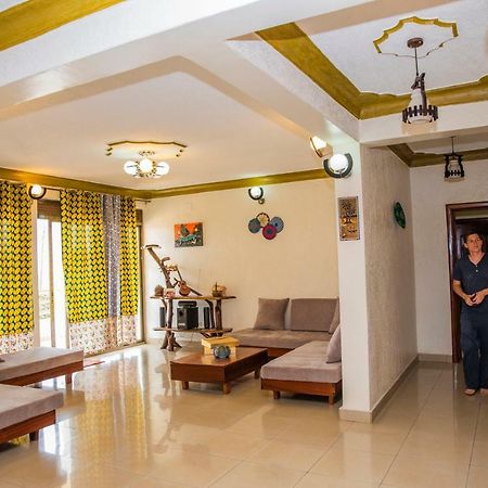 Kigali Castleホステル エクステリア 写真