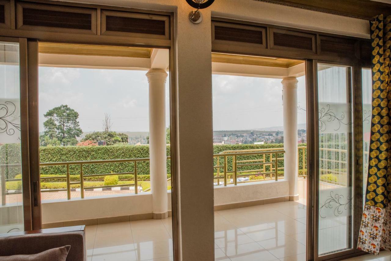 Kigali Castleホステル エクステリア 写真