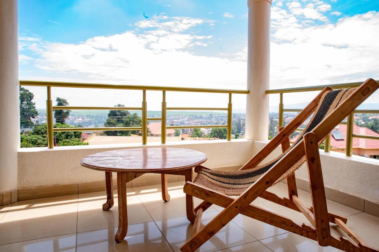 Kigali Castleホステル エクステリア 写真