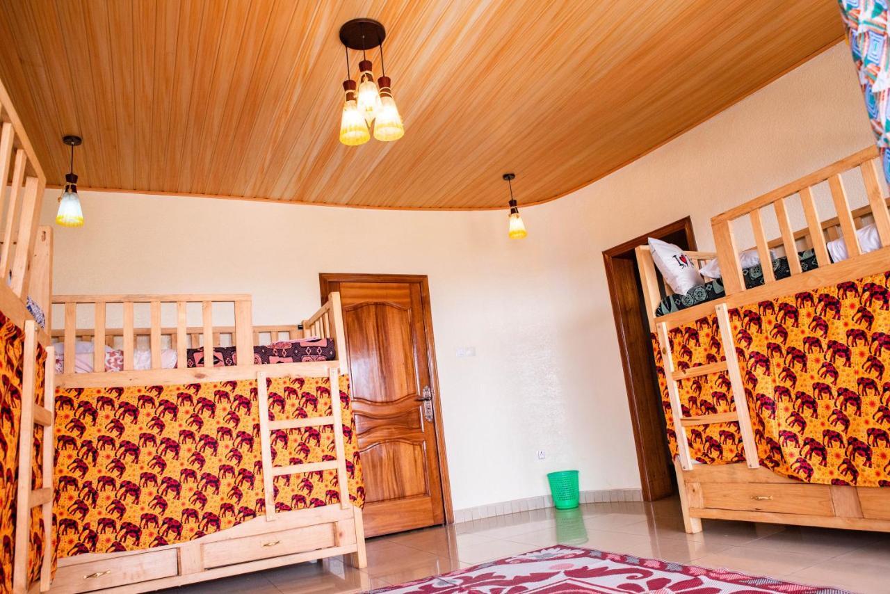 Kigali Castleホステル エクステリア 写真