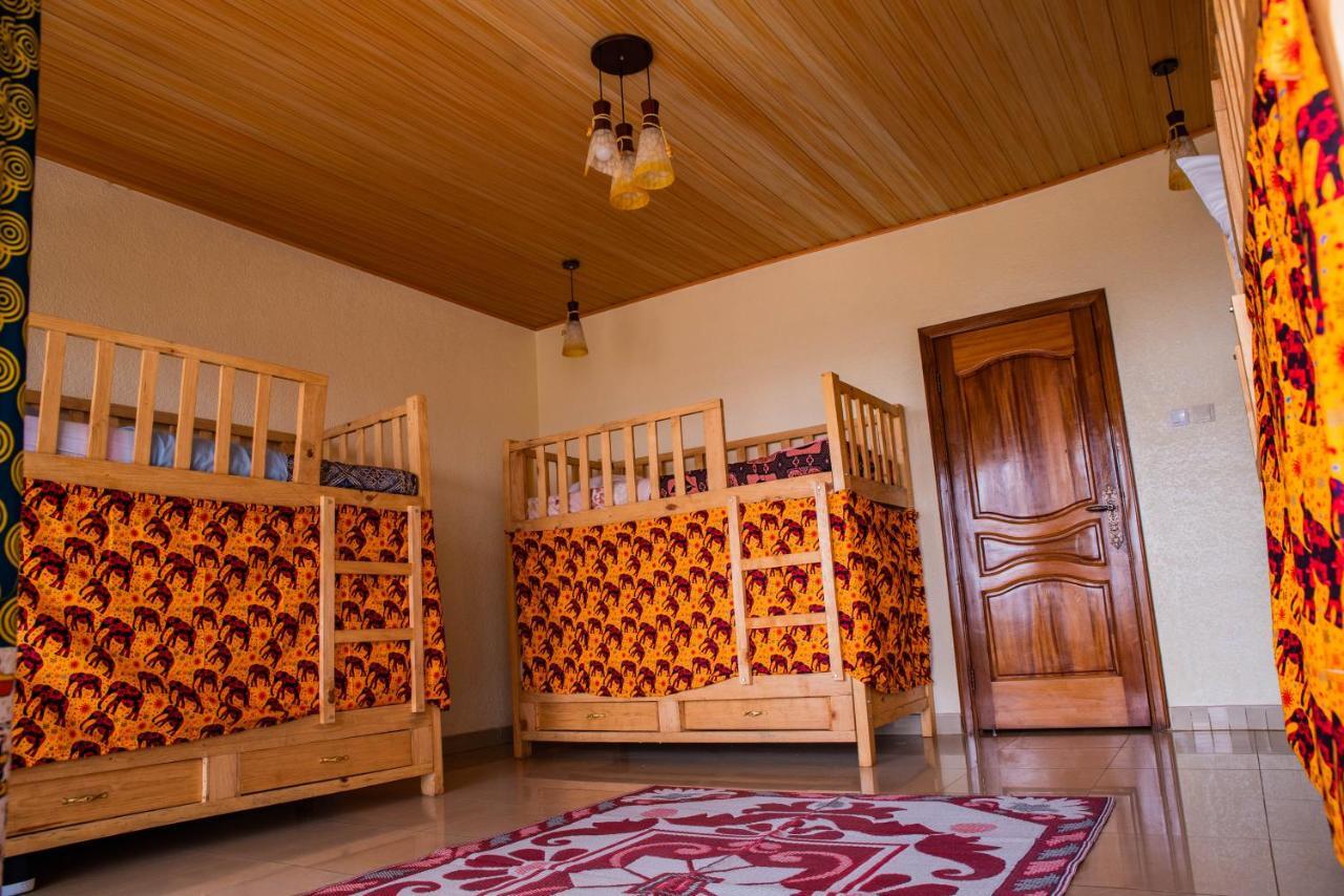 Kigali Castleホステル エクステリア 写真
